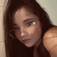 CamiJones webcam model