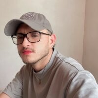 Strawberryboy3 webcam
