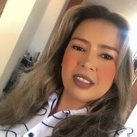 anahiz_milf's Offline Chat Room