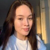 LynneCalls model avatar