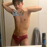 AsianBoy2y webcam