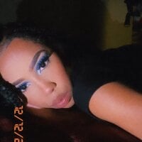 rosiewaterx's Avatar Pic