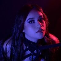 NikkyEvanz webcam model