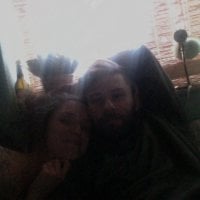 2inthePinky1inthestinky's Offline Chat Room