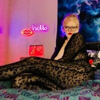 غرفة دردشة NaughtyWhen_I_Please دون اتصال