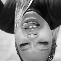 Curvy_CumBucket