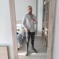 Offline chat soba modela AdriM_Porno