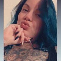 Malloryknoxxx_ Offline Chatraum