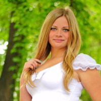 ChristinaDesire's Offline Chat Room