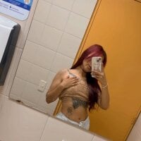 غرفة دردشة Alina_person دون اتصال