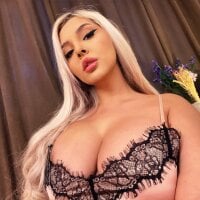 VictoriaMorrone webcam model
