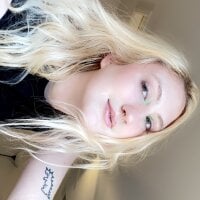 kellybabe26's Offline Chat Room