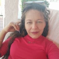 Horney-BlondeLive Webcam