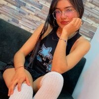 chrissyhotx webcam model