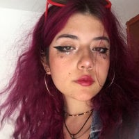 Amatista_44's Offline Chat Room