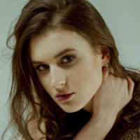 AlinaLovely's Offline Chat Room