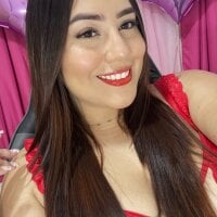 Luciana0226 webcam model