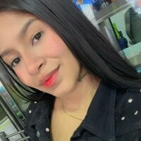 mirandahot303av's Offline Chat Room