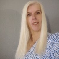 Linda395Live Webcam