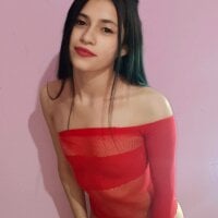 ELIZABETH_ROUSE fully nude on webcam for live porn video chat