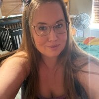 honeybee2033 webcam model