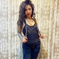 Devil_AliceXo webcam model