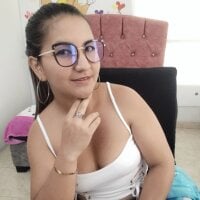 benetlea11 webcam model