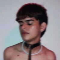 aaron_skinny4u