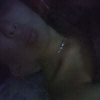 EvaxXxAdam Cameră chat offline