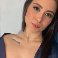 Anya_Bloom webcam