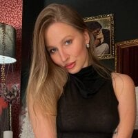 AnnLevine webcam model