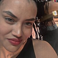 cinnamon_ch webcam model