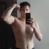 BuiltToTop model avatar