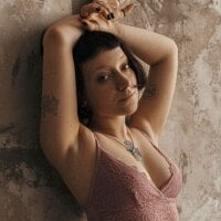lalita_walsh's Offline Chat Room