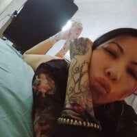 kitana_skes' Offline Chat Room