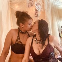 SatrinaNEklypso@xh's Offline Chat Room