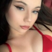 MissQueenLola's Offline Chat Room