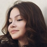 TorieDambach model avatar