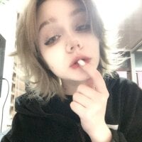 AmoraEverett's Avatar Pic