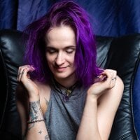 VyolaShyneLive's Offline Chat Room