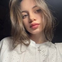 bloom_faye webcam model