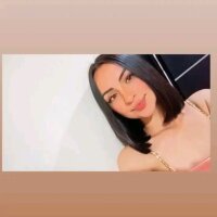 Alaia__x Offline Chatraum