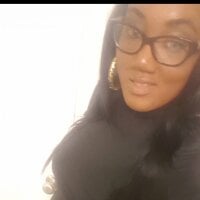 AngelKisses_'s Offline Chat Room