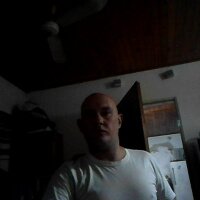 tynchox34's Offline Chat Room