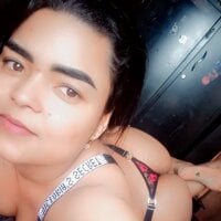 _Carla_grey webcam model