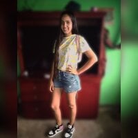 alejareyes' Offline Chat Room