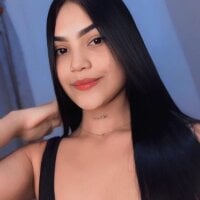 Chloe_jewel's Offline Chat Room