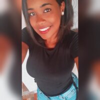 ebony_goddes26's Offline Chat Room