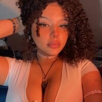 DiiskiIsabella webcam model