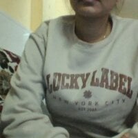 RosyRosy_Rose's Avatar Pic